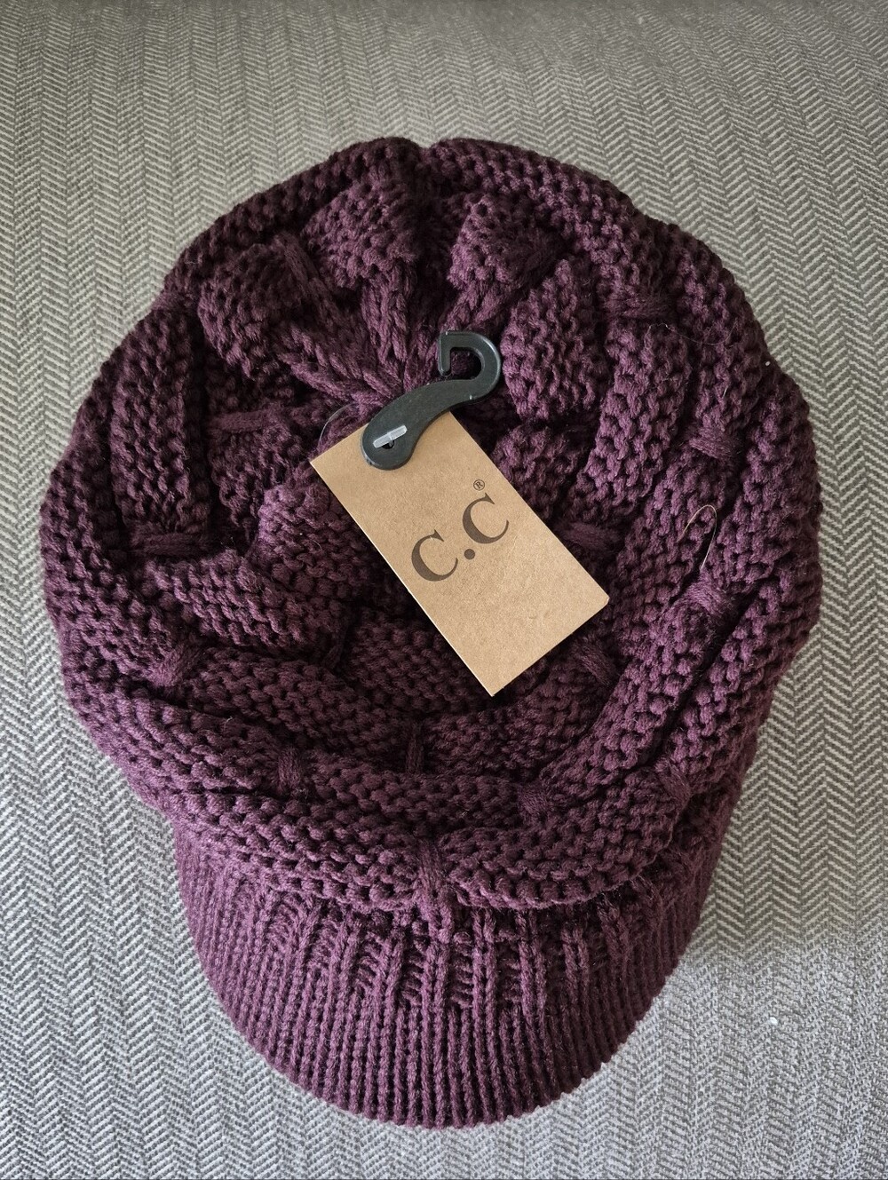 Cc Rubbed Knit Beanie In Berry With Brim